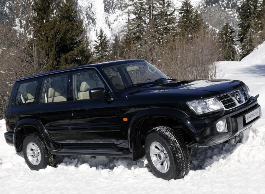  Nissan Patrol GR 5-Door 1997 года  (фото 2 из 2)